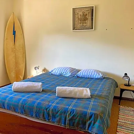 Surf Camp Lodge *