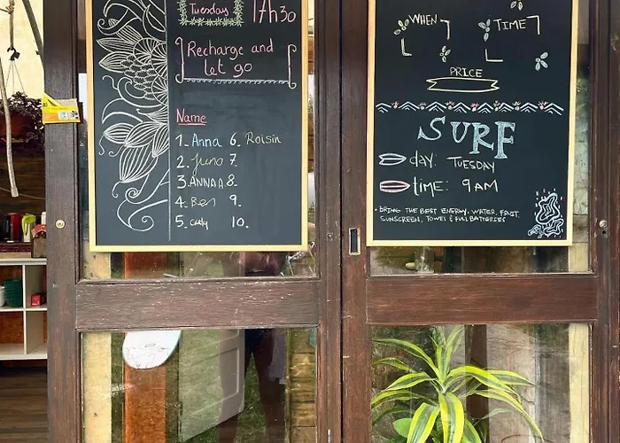 Surf Camp Деревянный коттедж *